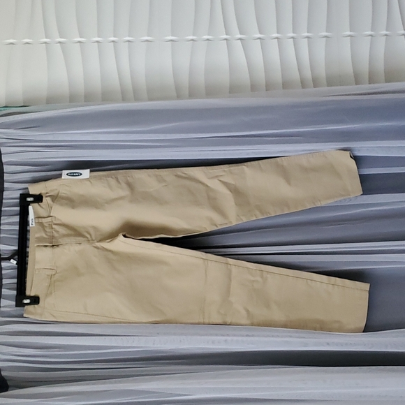 Old Navy Pixie Size 2 Pant, TanColor - Picture 2 of 3